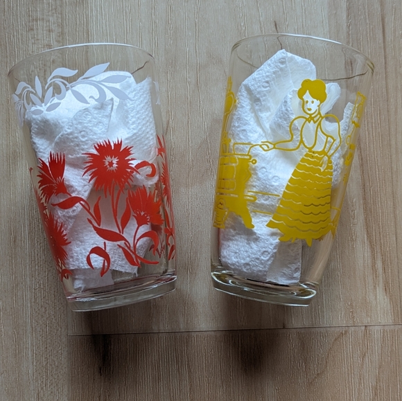 1950s Swanky Swig Juice Glasses, collectible / vintage/ antique, Bustling Betsy - Picture 13 of 16